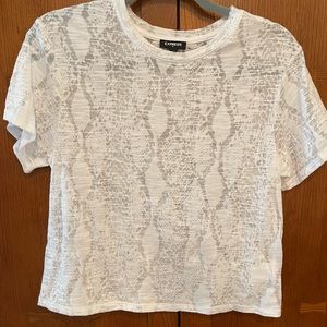 🤍NWOT Express Burn Out Shirt🤍